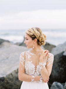 Natalie Broach Photography | Vilano Beach Photoshoot | St. Augustine Wedding Photographer | Bridal Photoshoot | Jacksonville Wedding Photographer | Fine Art Wedding Photographer | fall color bouquet