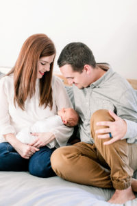 Natalie Broach Photography | Lifestyle Newborn Photoshoot | Jacksonville, Florida Newborn Photographer | Family Photoshoot with Newborn